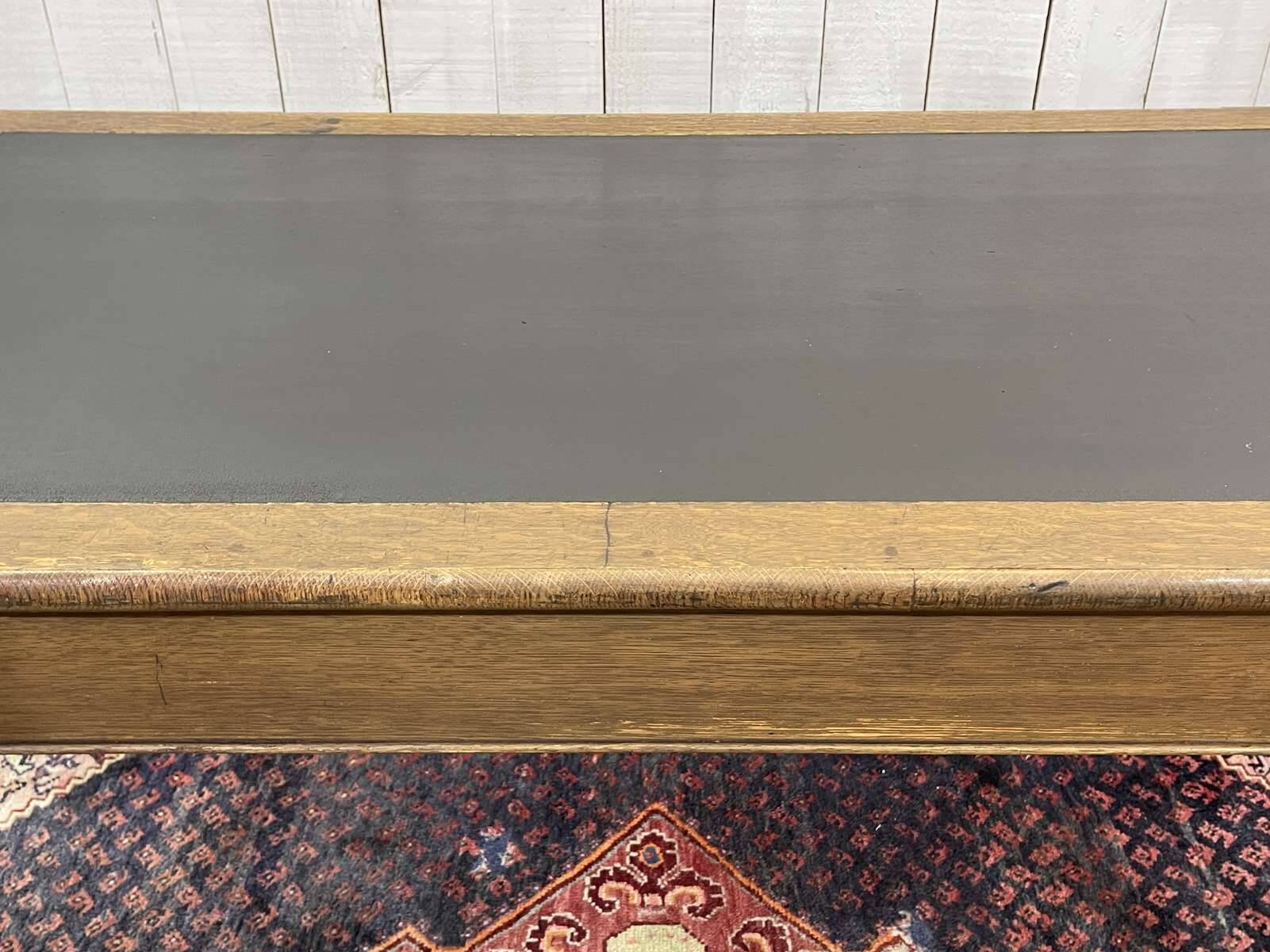 19th-century Victorian desk with writing surface