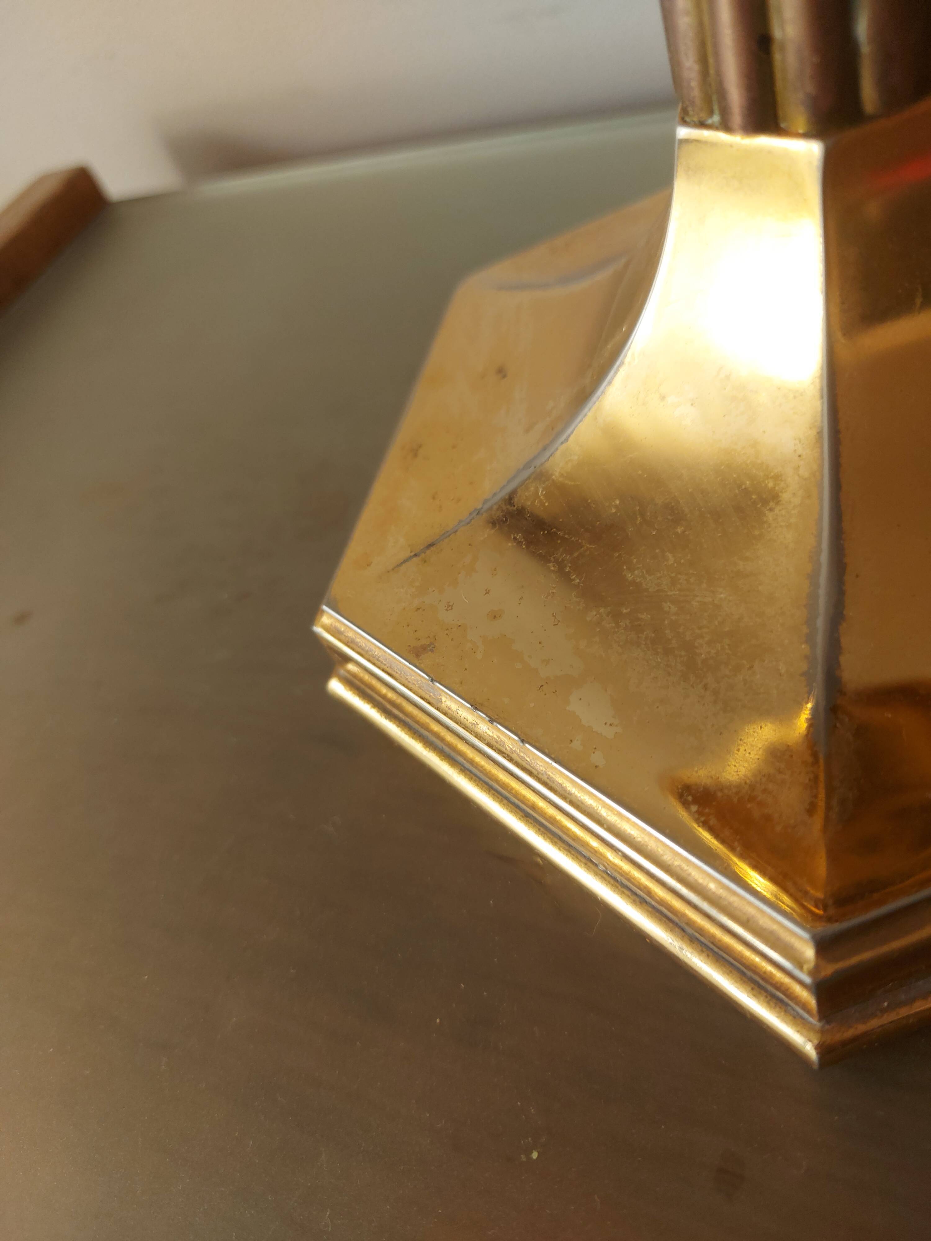 Nagel design candle holder