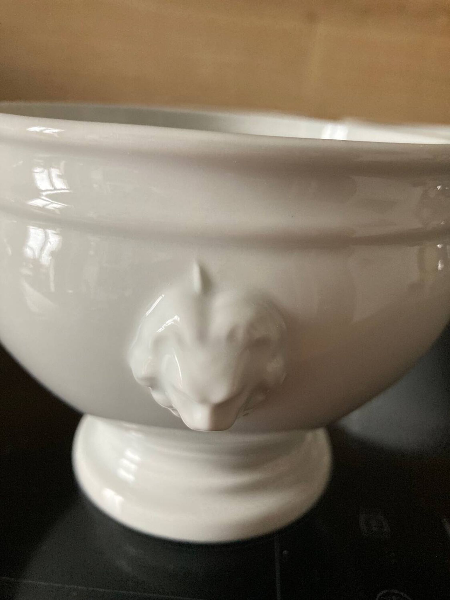 Set of 4 white porcelain lion head tureens