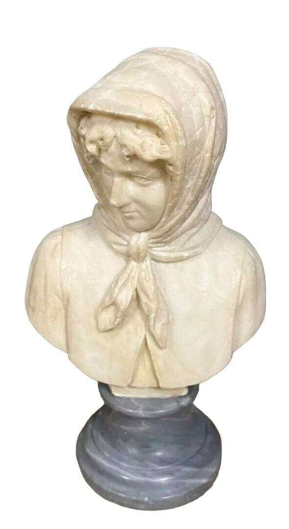 Italian sculpture in alabaster and marble, 20th century.