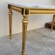 Table basse style Louis XVI en marbre et bois doré