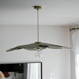 Petal suspension