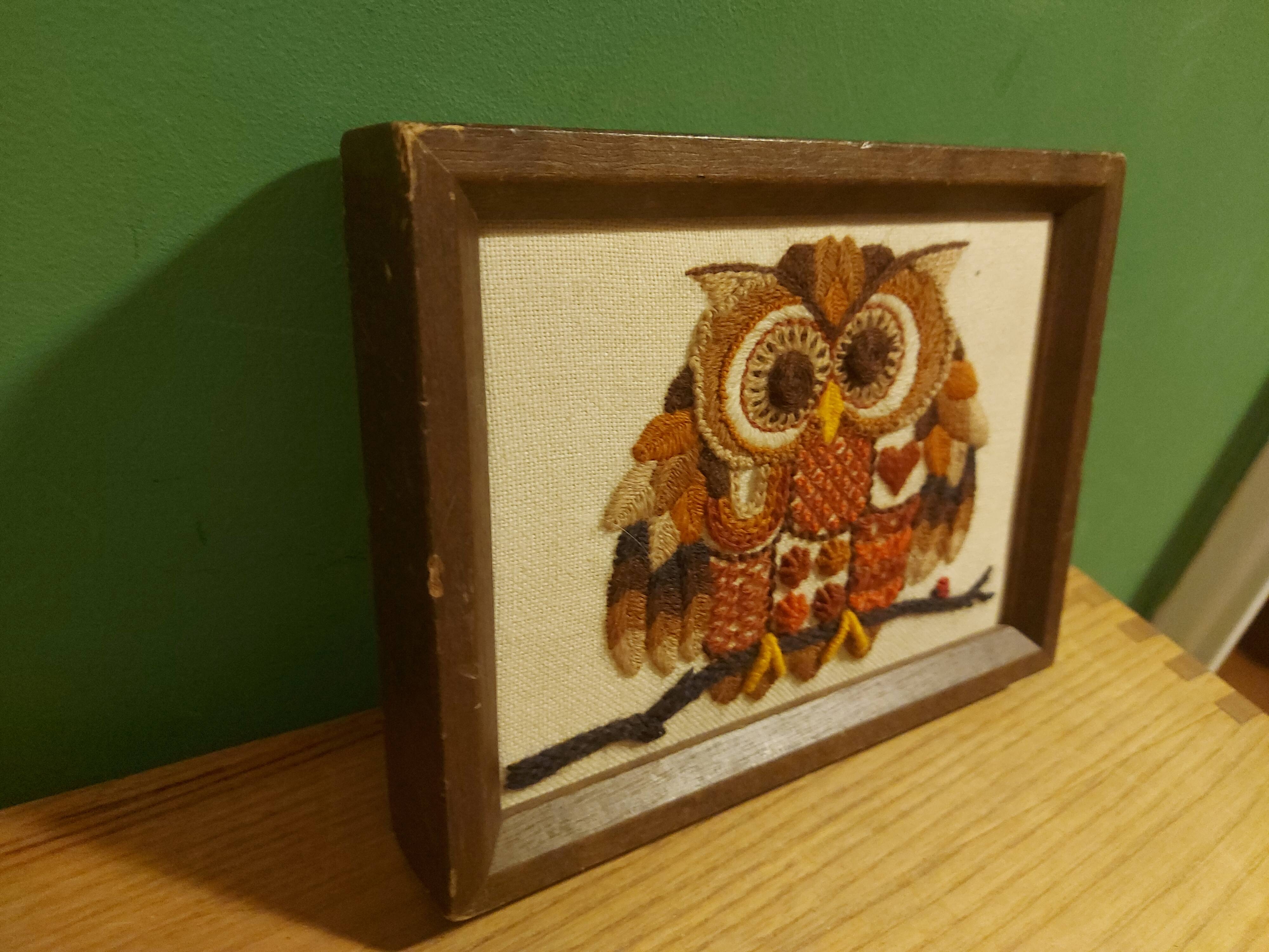 Tapestry decor of vintage owl 70'S, Sunset design