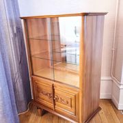 Art Deco walnut glass display case 1930-1940