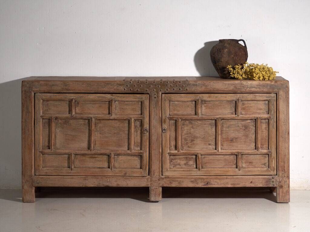 Antique pine panelled buffet – China, circa 1900