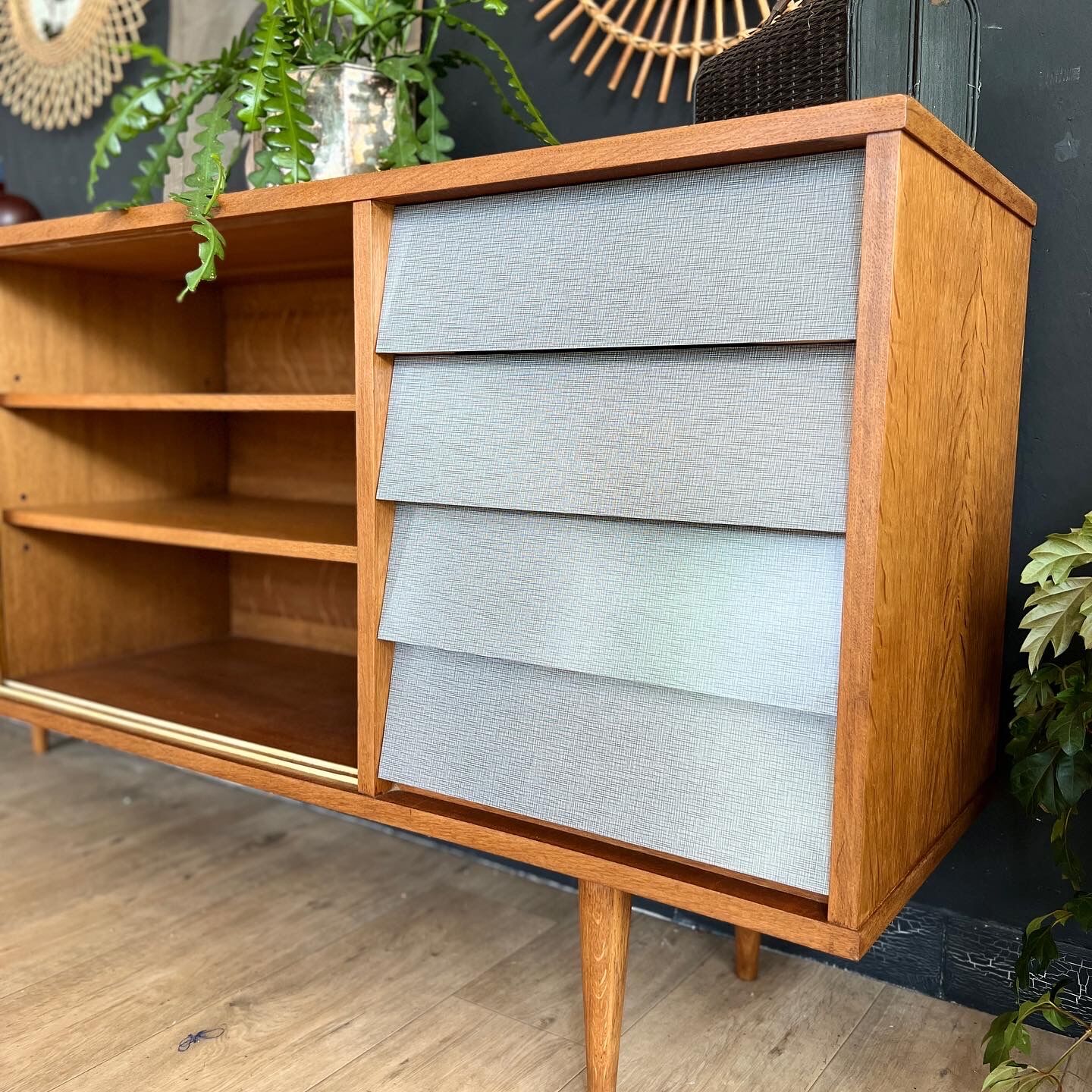 Vintage enfilade