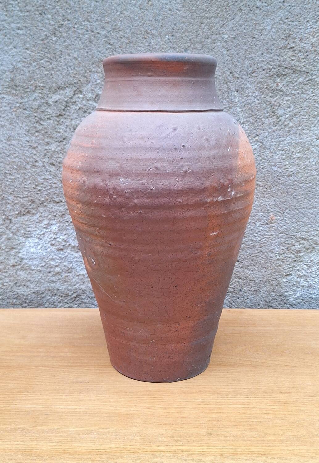 Grand vase en terre cuite