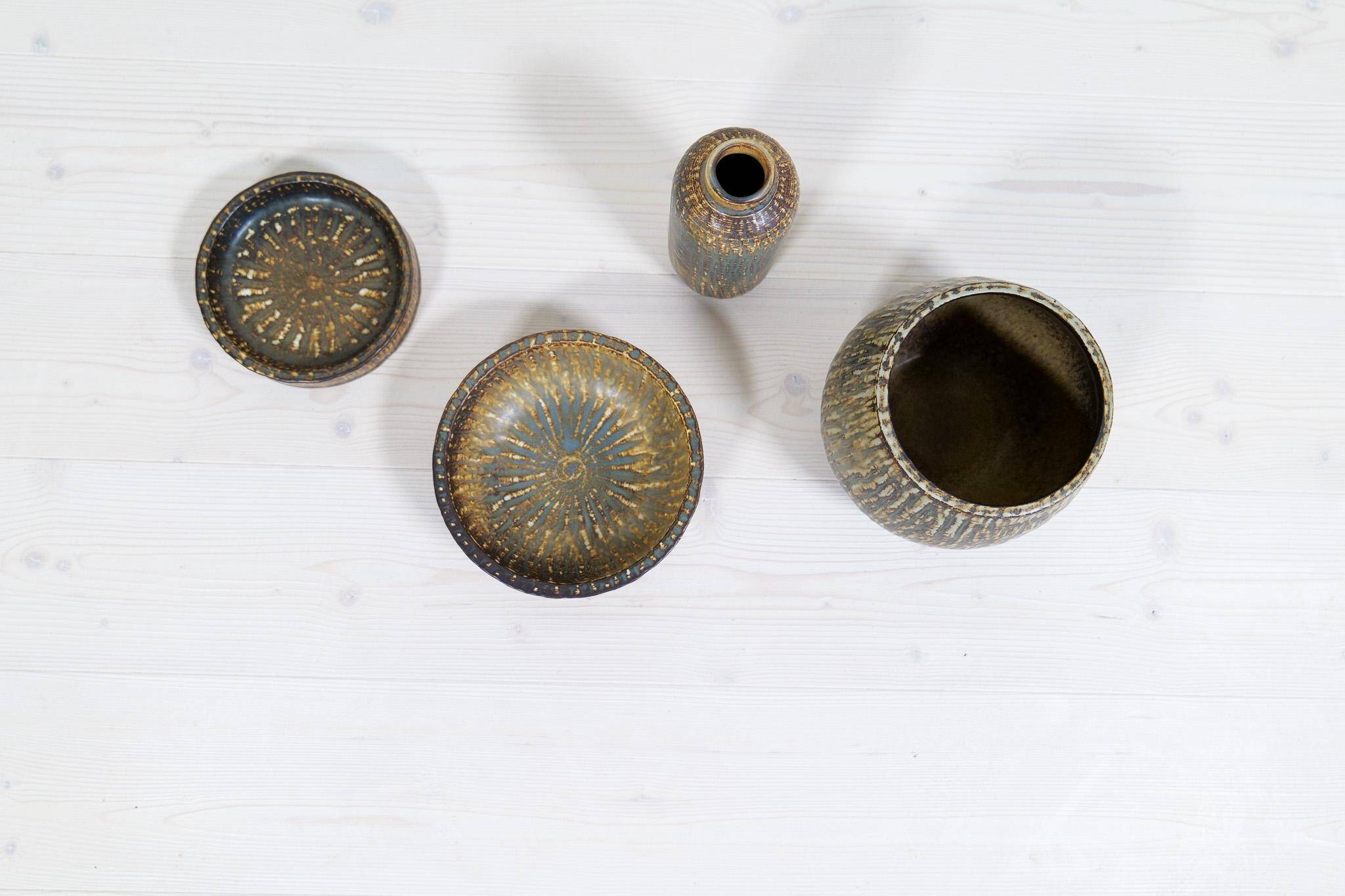 Modern Ensemble from the Mid-Century of 4 Ceramic Pieces Rubus Gunnar Nylund Rörstrand, Sweden