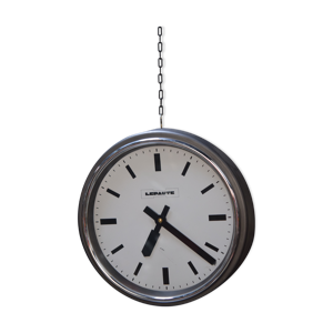 Horloge de cabinet médical