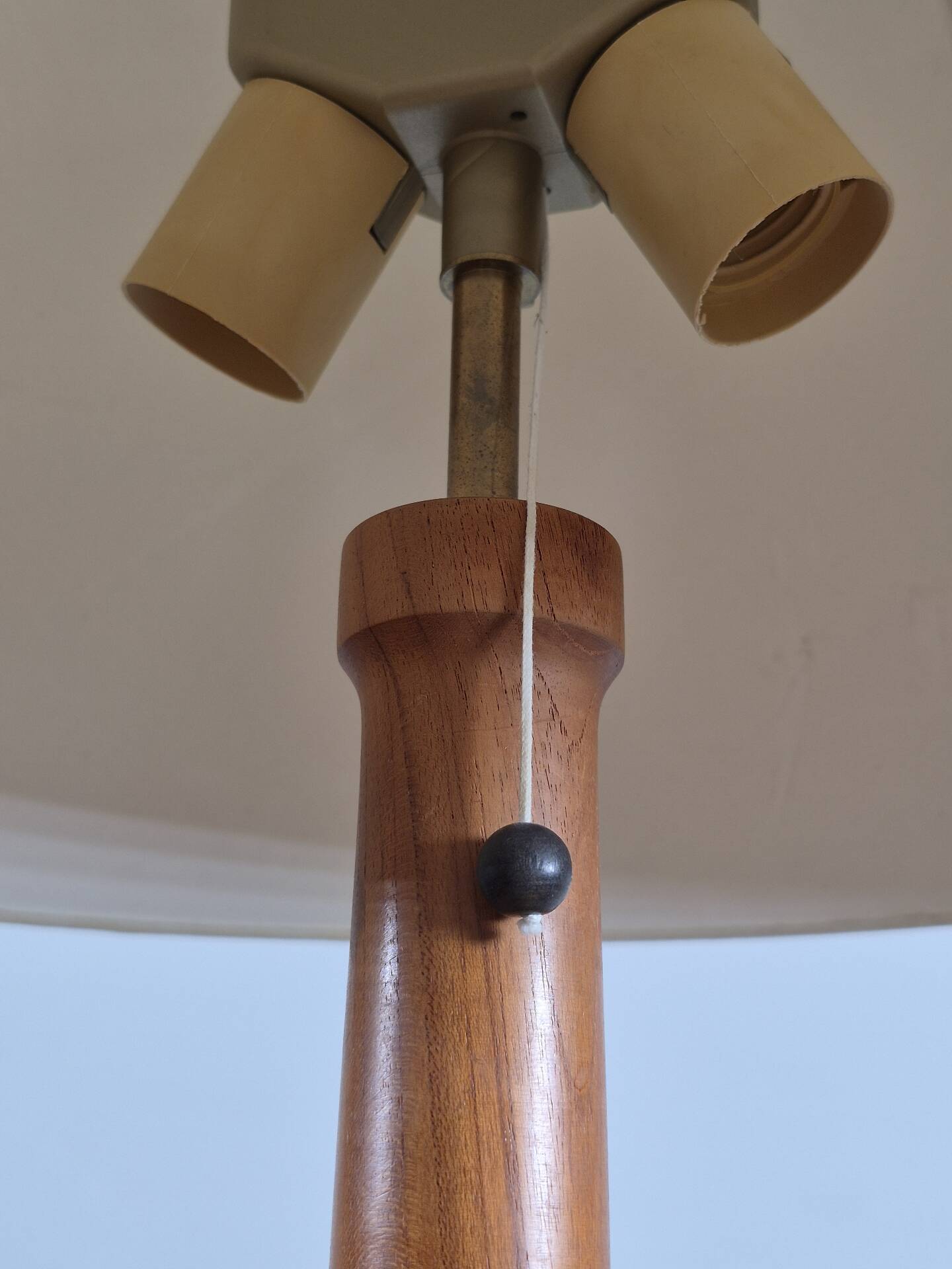 Lampe de table vintage danoise des années 50 scandinave