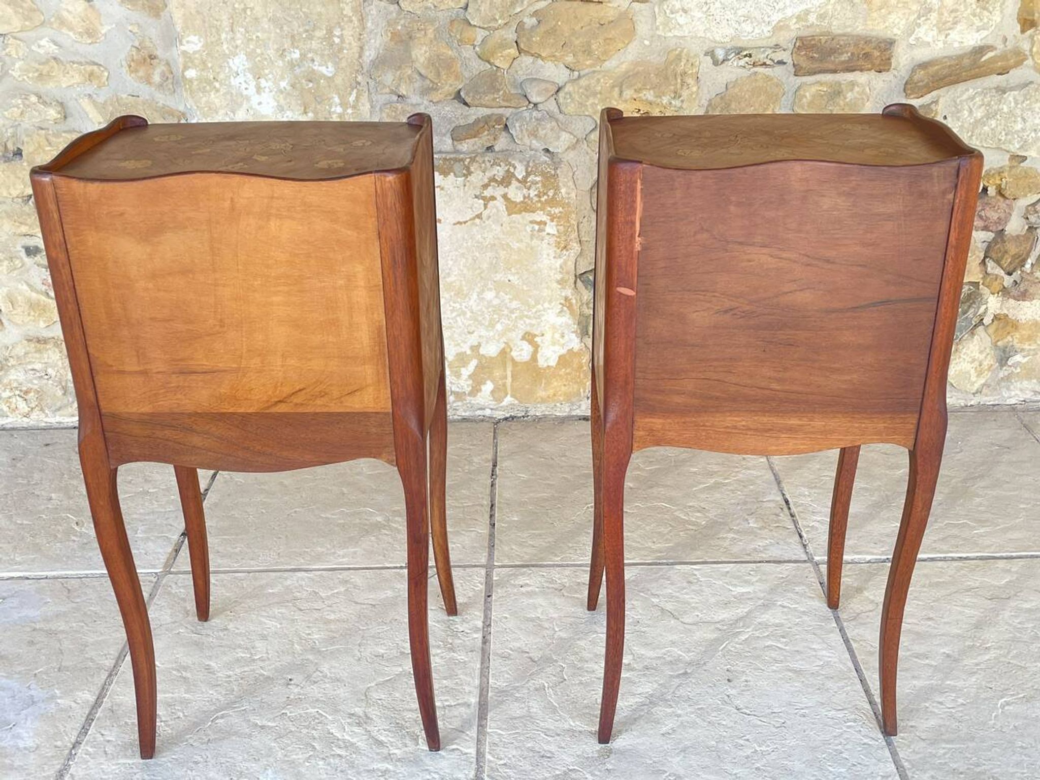 Paire de chevets , Style Louis XV en Palissandre