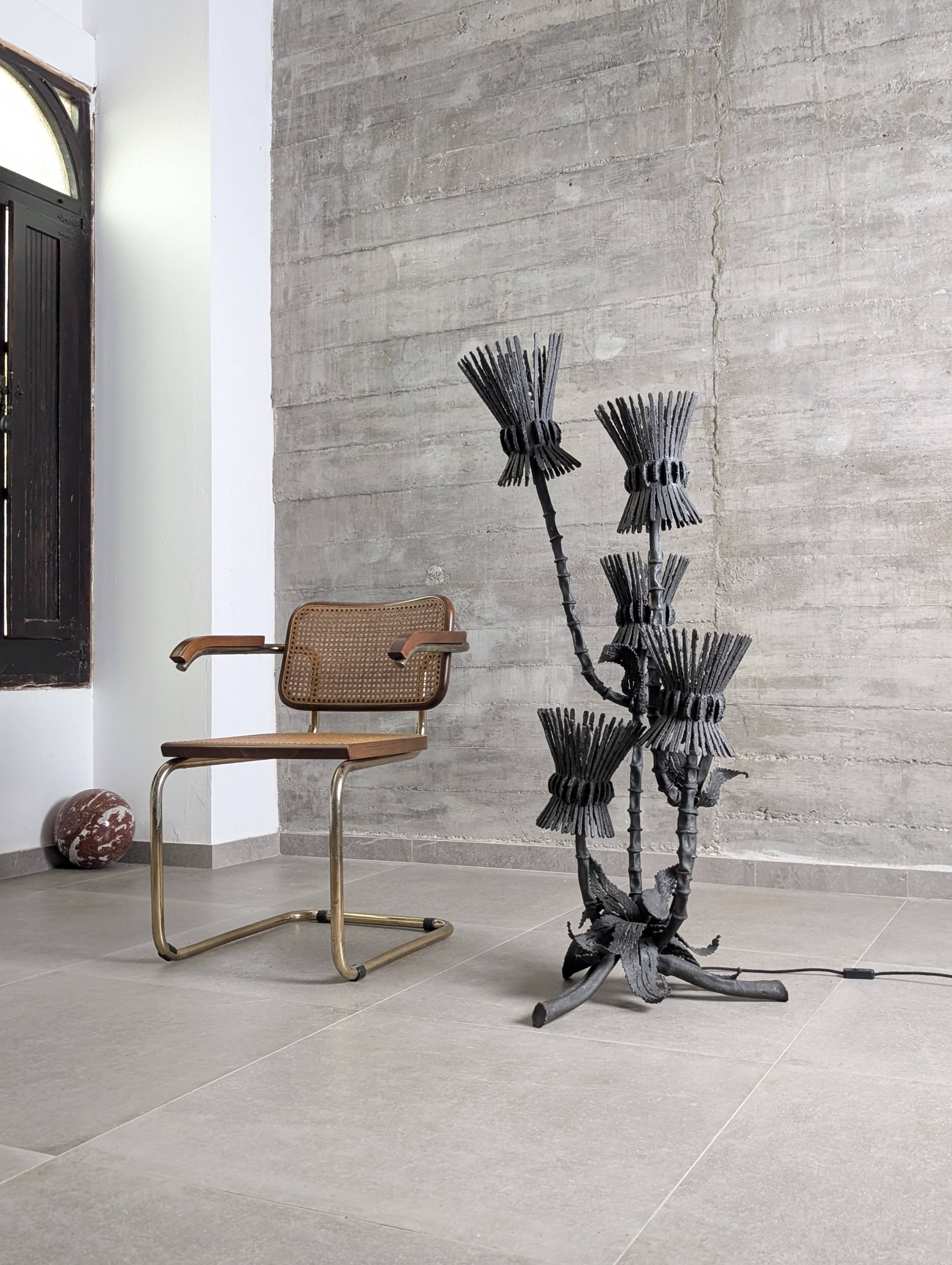 Brutalist floor lamp with five thistle-shaped lights in black wrought iron, 1970s