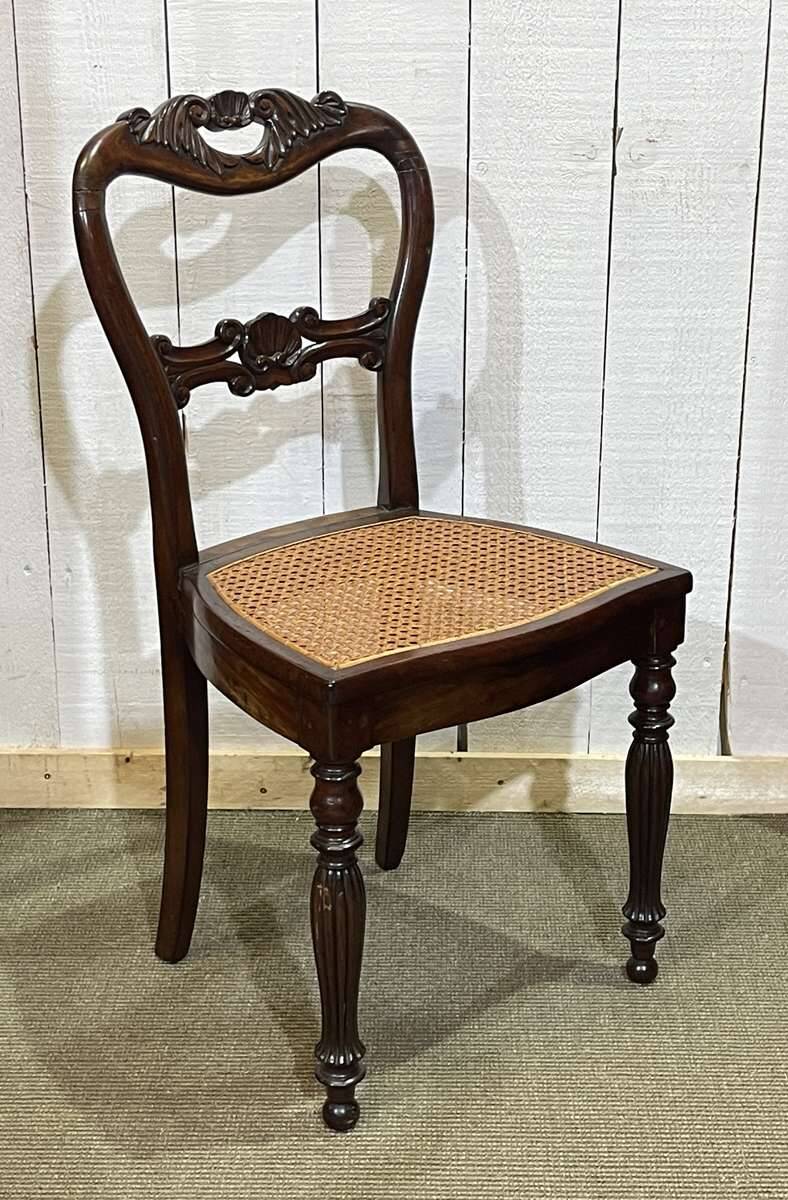 Set of 8 Louis Philippe 19th century mahogany chairs with caned seats
