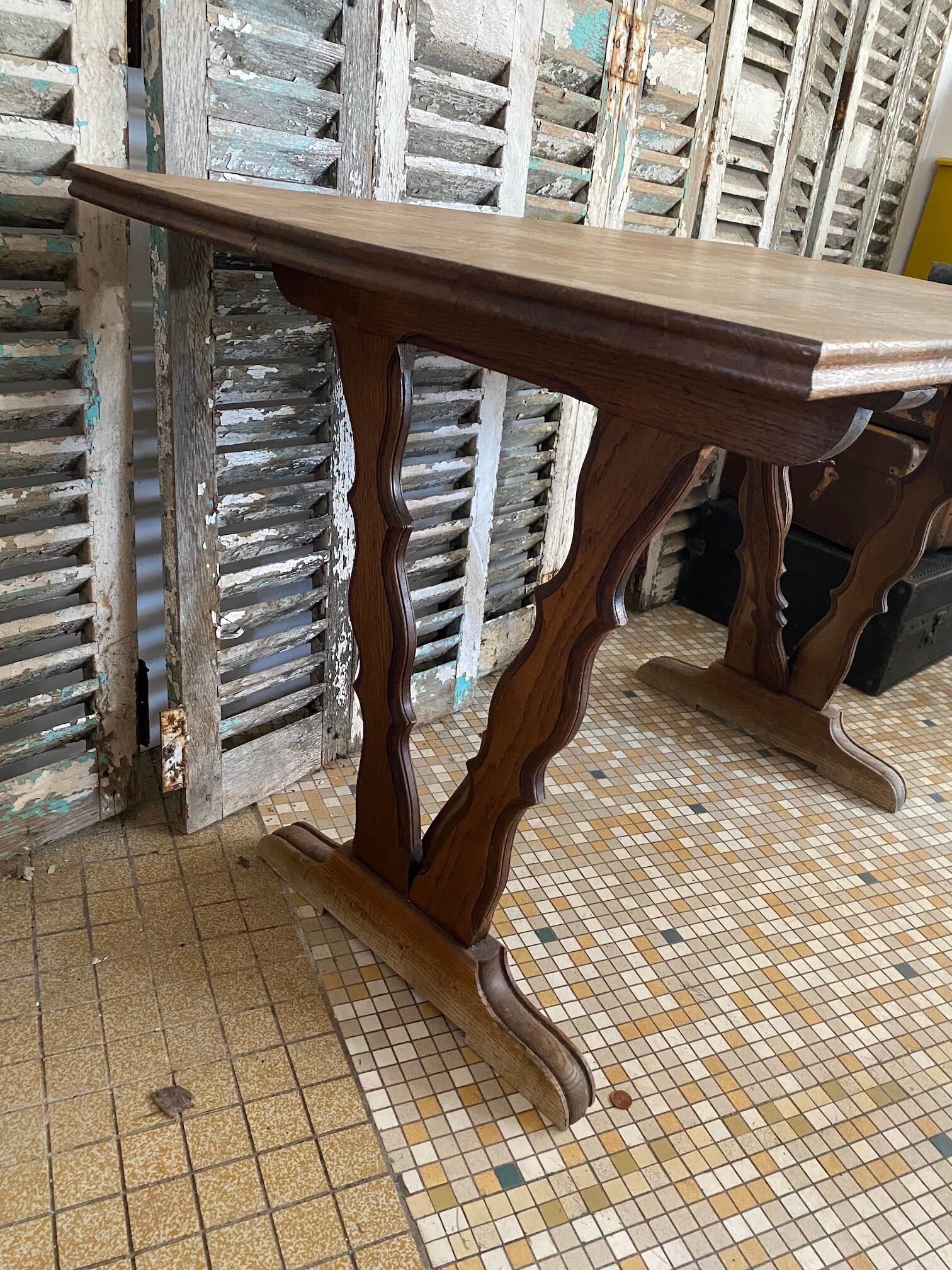 Bistro table