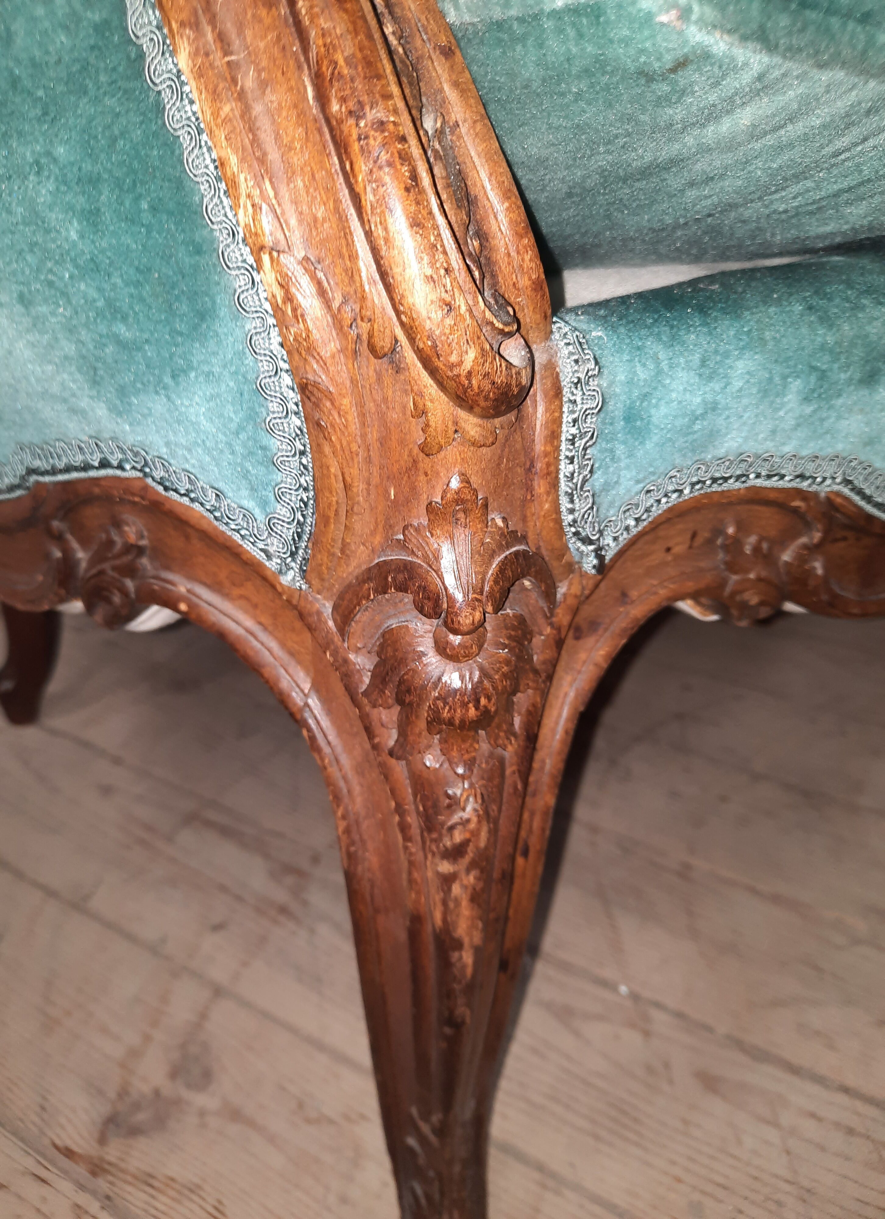 Blue shepherd Louis XV style