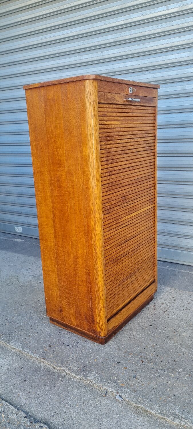 Notary binder cabinet