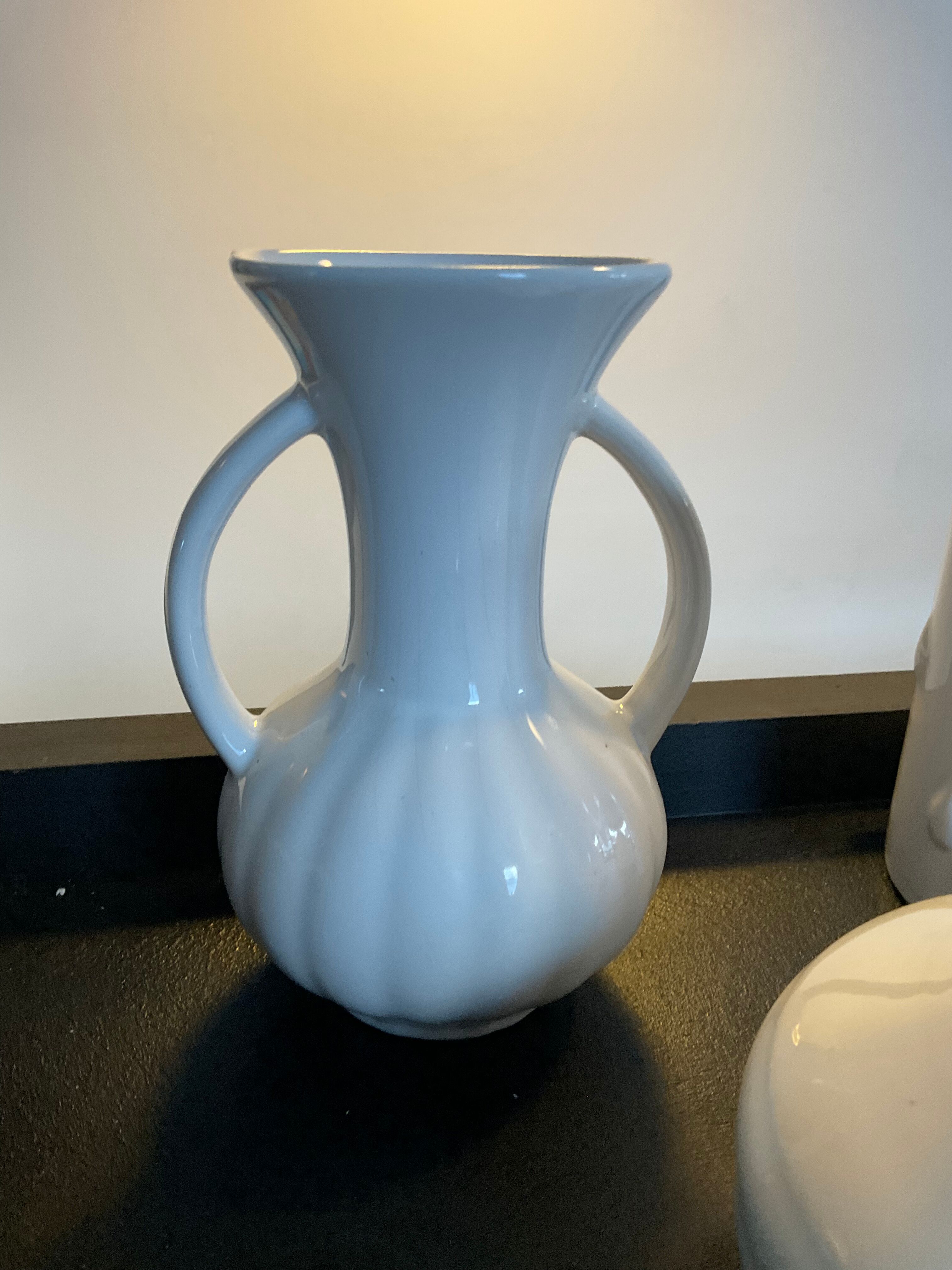 Series of 6 vintage vases in white ceramic years 60-70