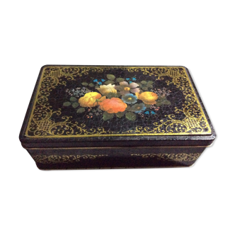 Boîte à biscuit vintage en métal