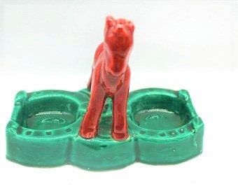 Salt and pepper shaker horse slurry