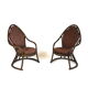 Ensemble vintage en rotin manou de 2 fauteuils et table avec plateau en verre fabriqué dans les années 1970