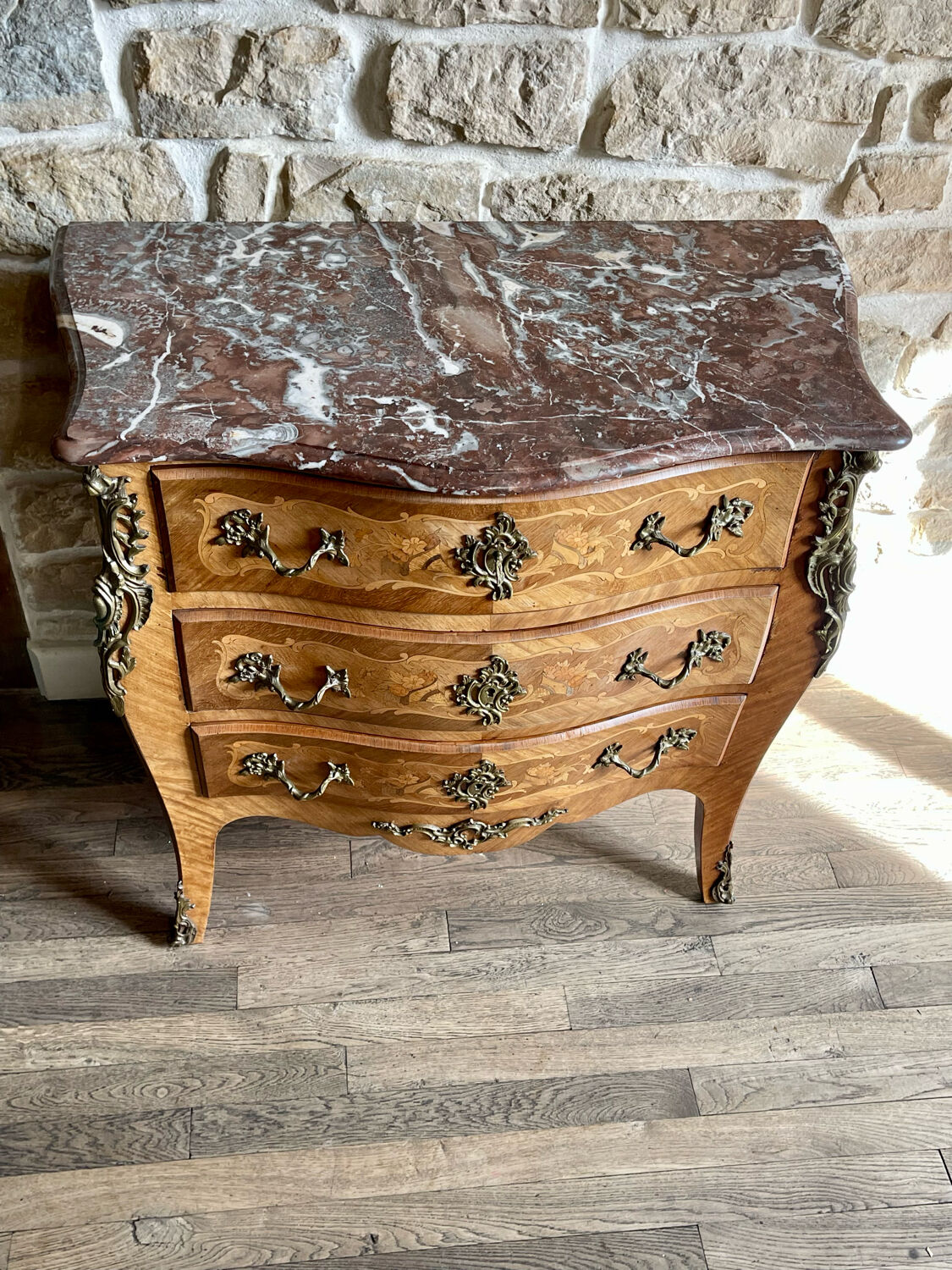 Chest of drawers in marquetry nineteenth
