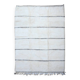 Traditional handmade beni ouarin rug size 150 x 250 cm
