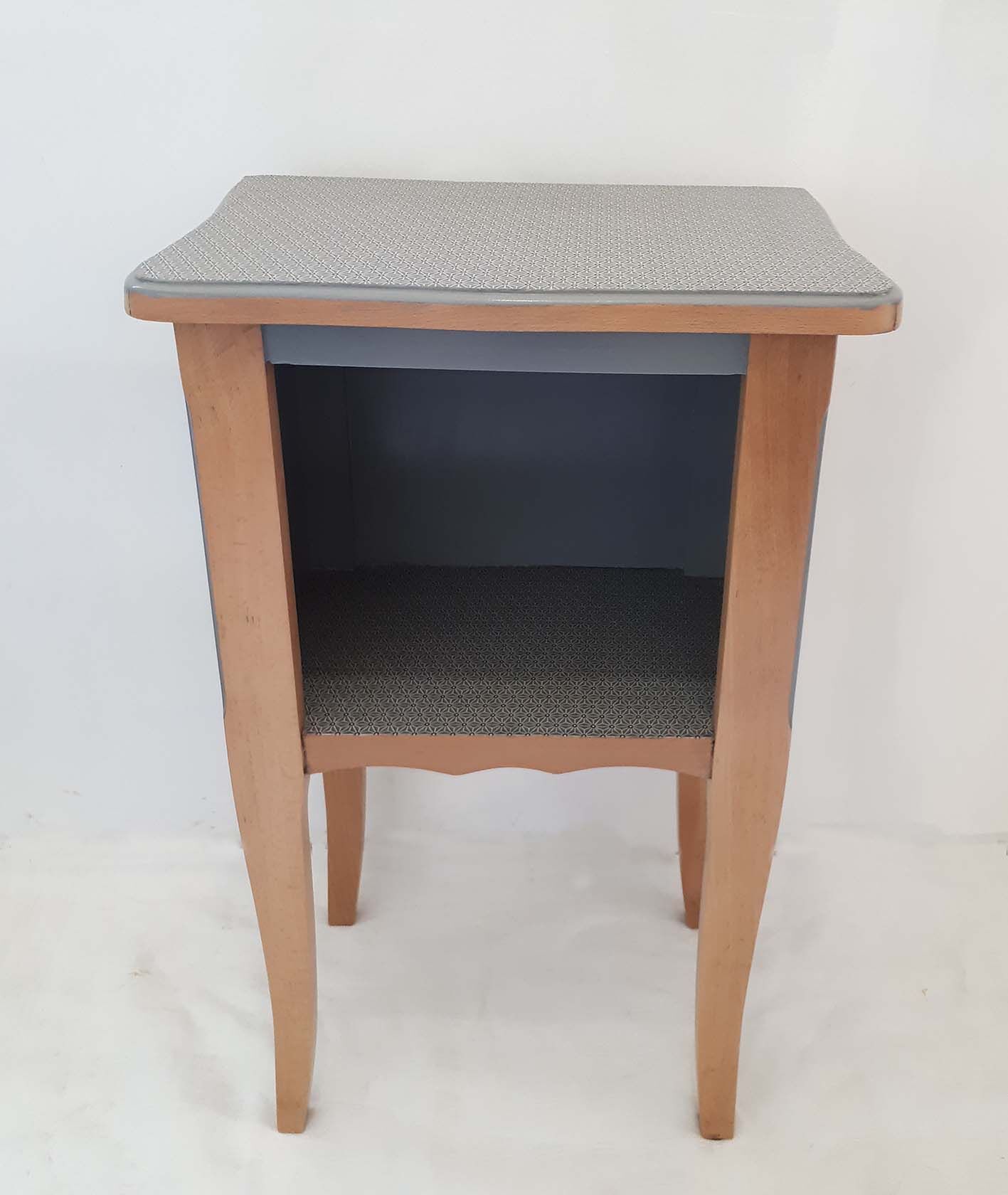 Small extra furniture, old bedside restyled