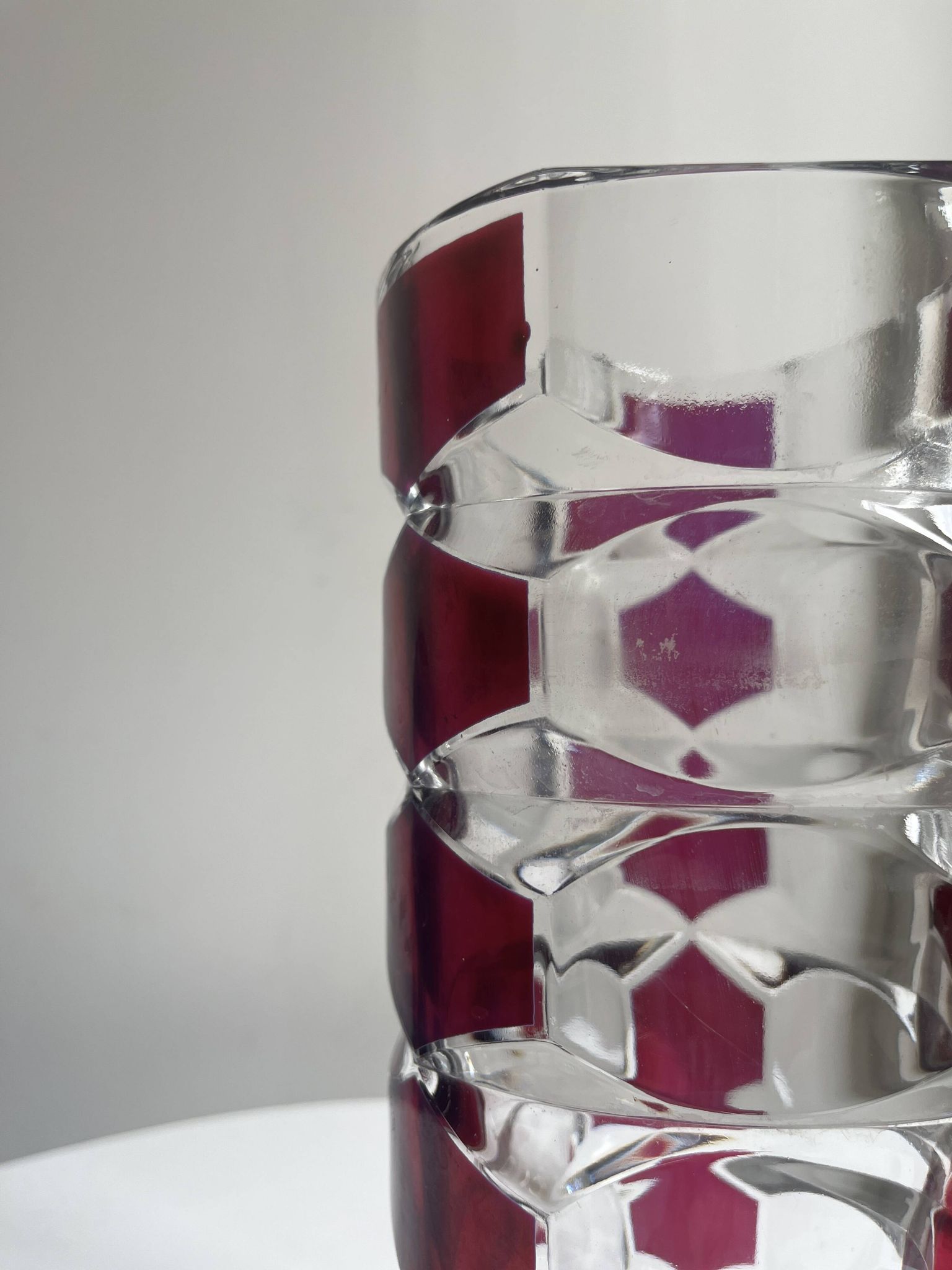 Luminarc vase with burgundy geometric patterns, France 1970