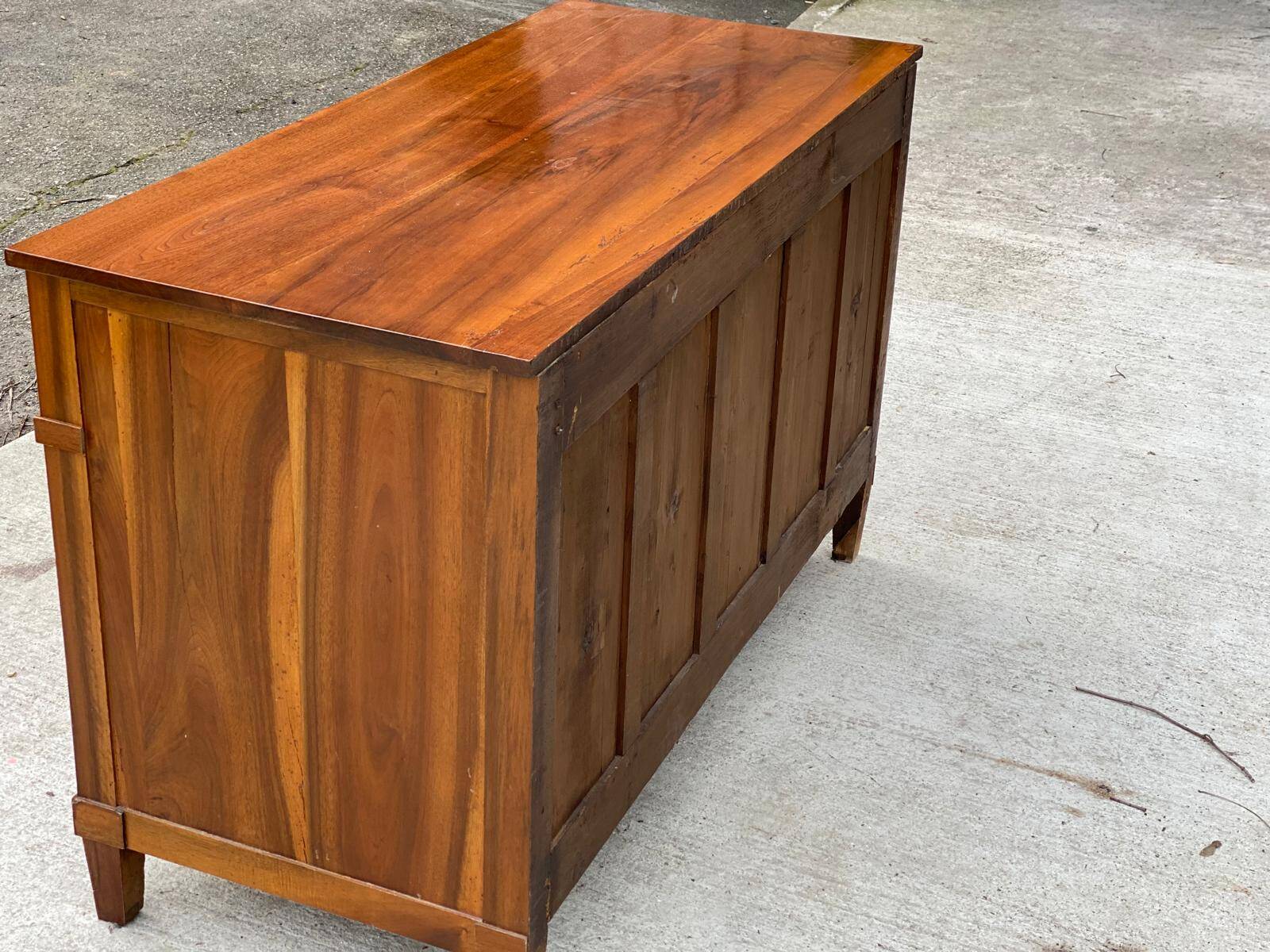 Commode noyer marqueterie brillant époque XVIII ème