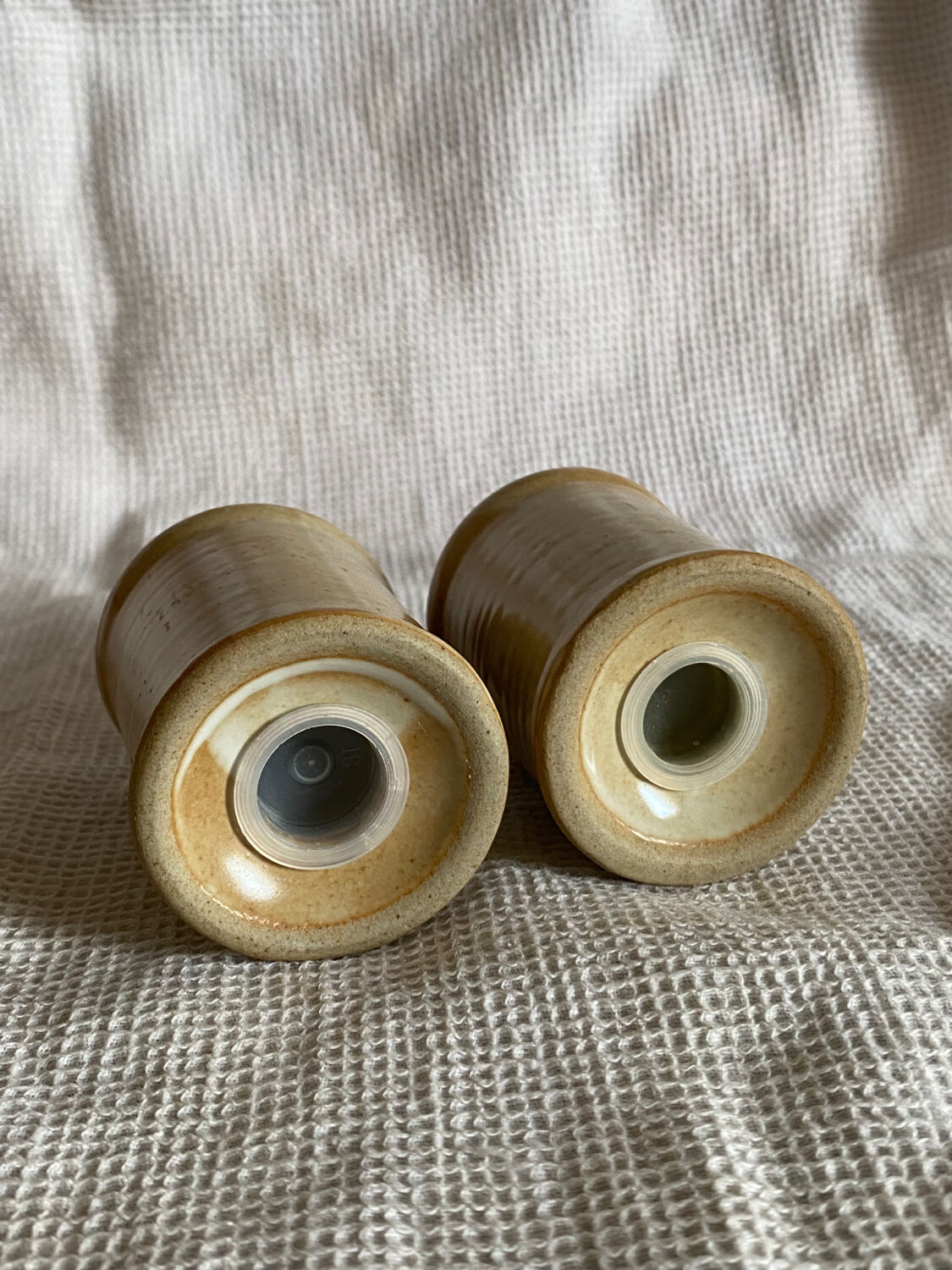 Set salière poivrier grès vintage salt pepper sandstone