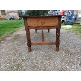 19th century country farmhouse table in walnut and pine, with 3 drawers