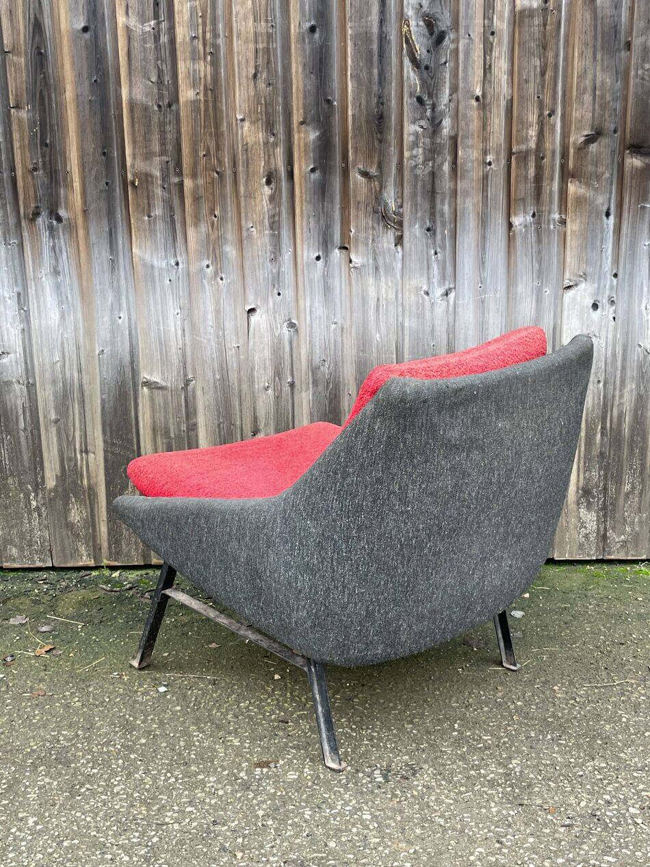 Armchair model 800, created and published by Steiner, around 1958.