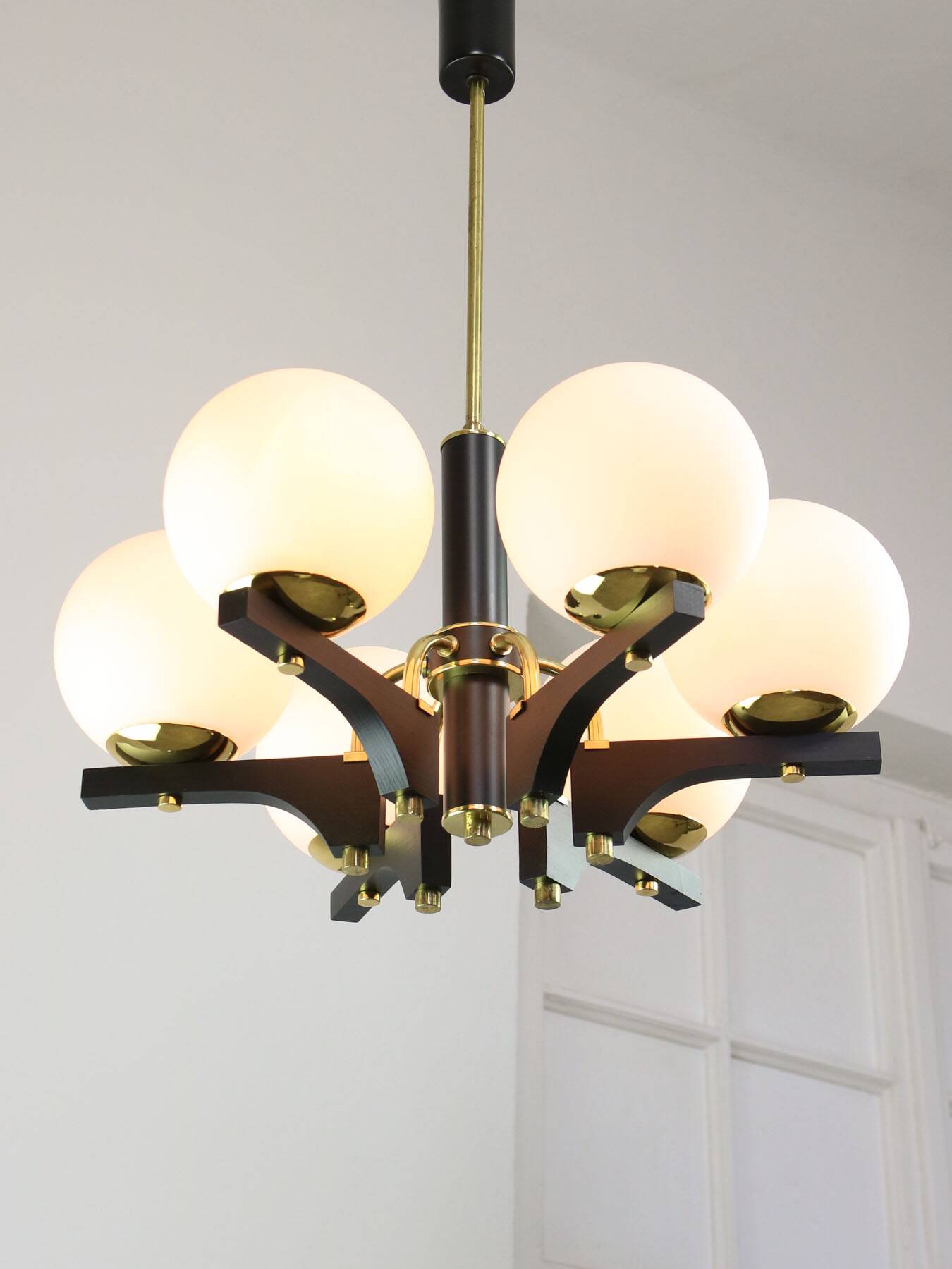 Mid-Century Modern Italian Brass and Opaline Chandelier
