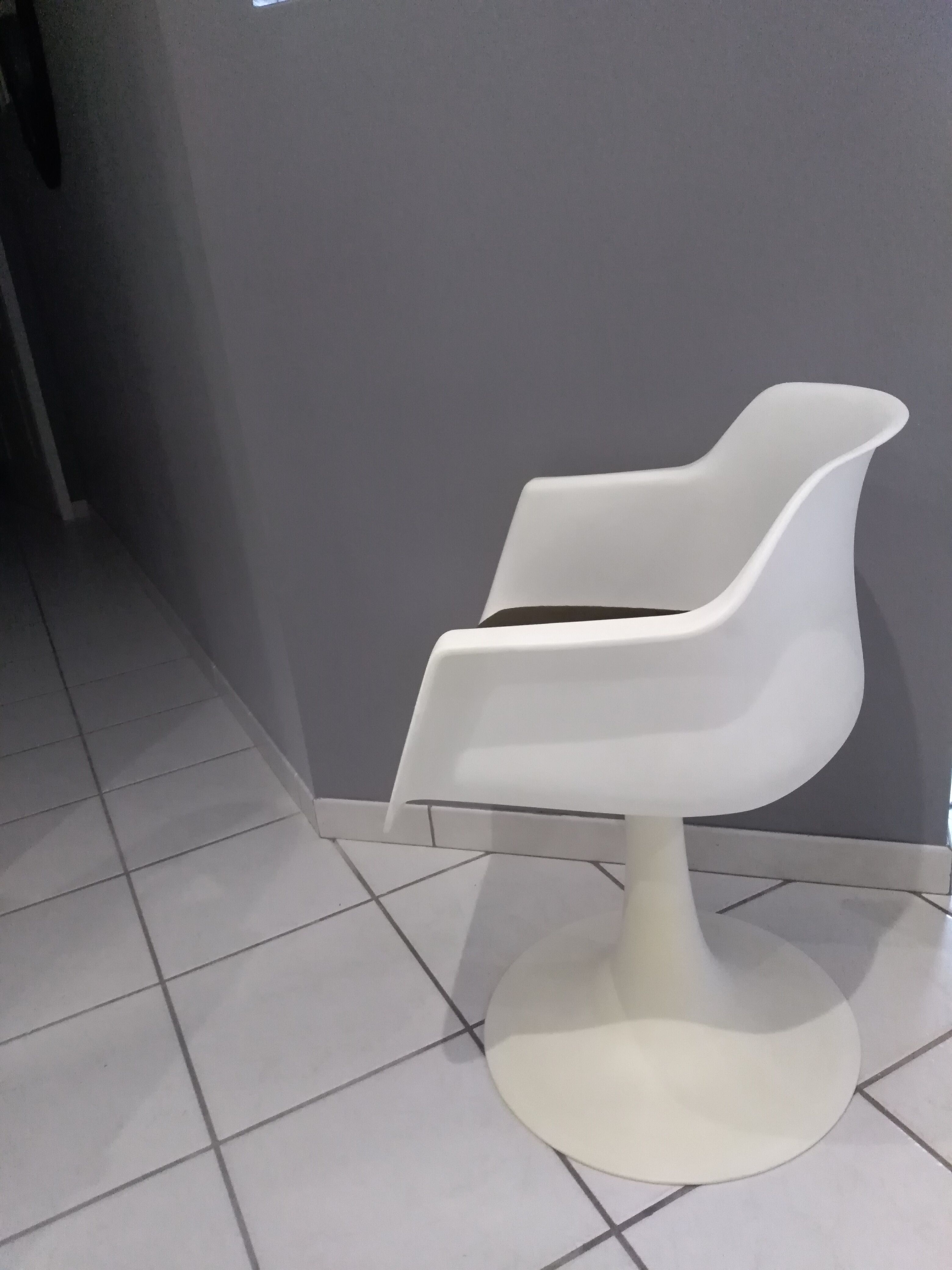 Albert Jacob vintage tulip chair 1970