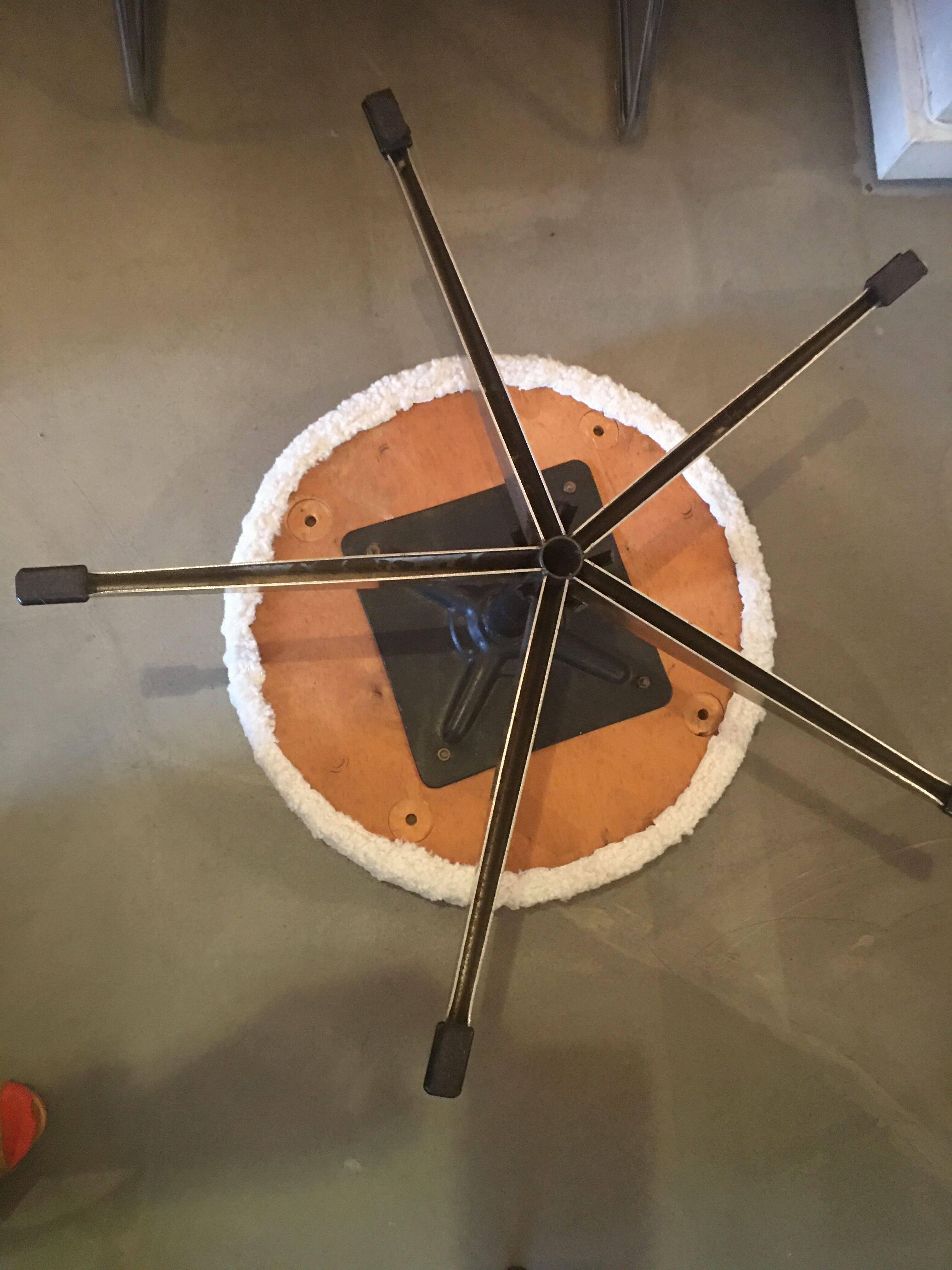 Stool, footrest, swivel 1970