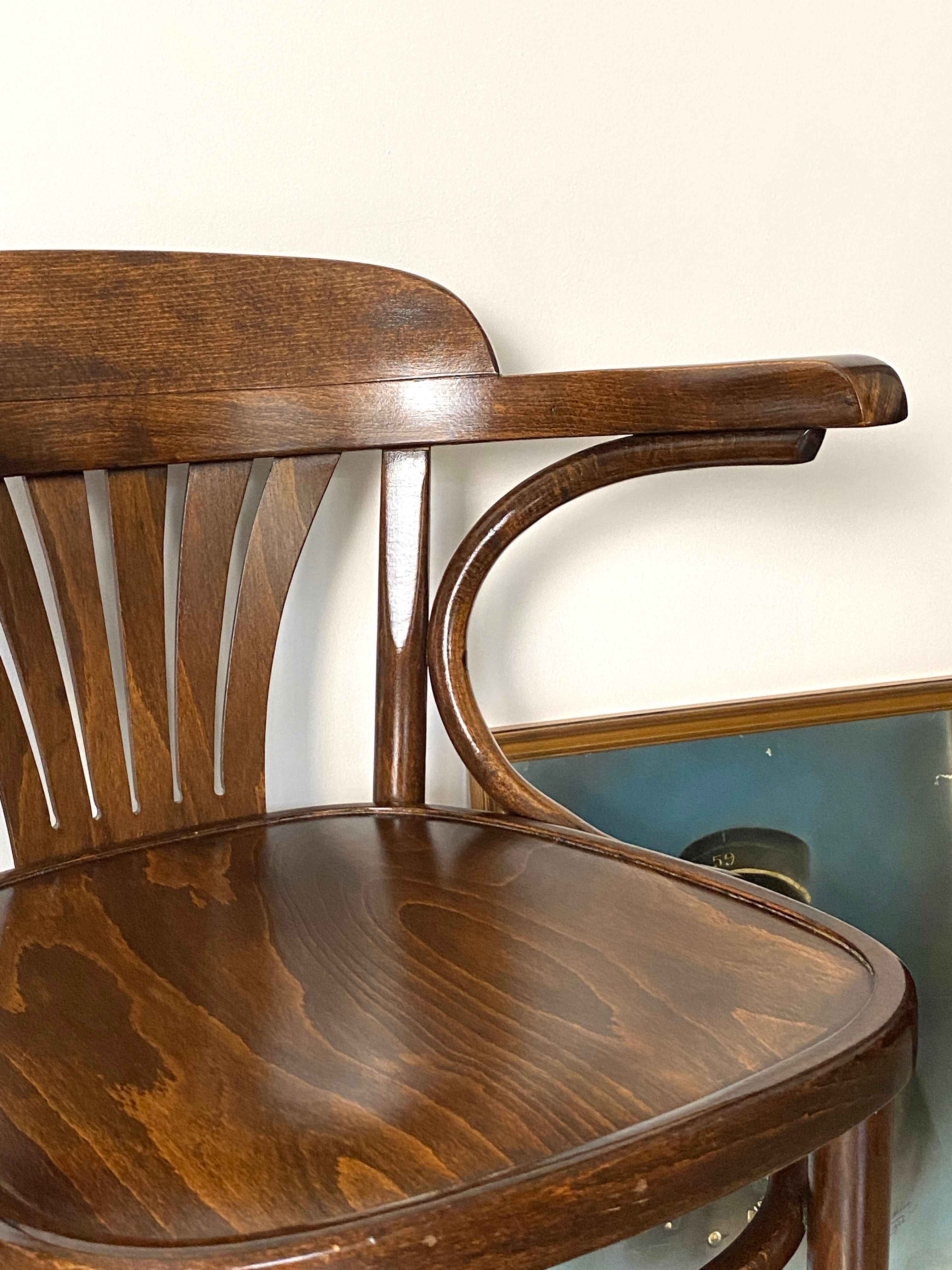Fauteuil bistrot vintage