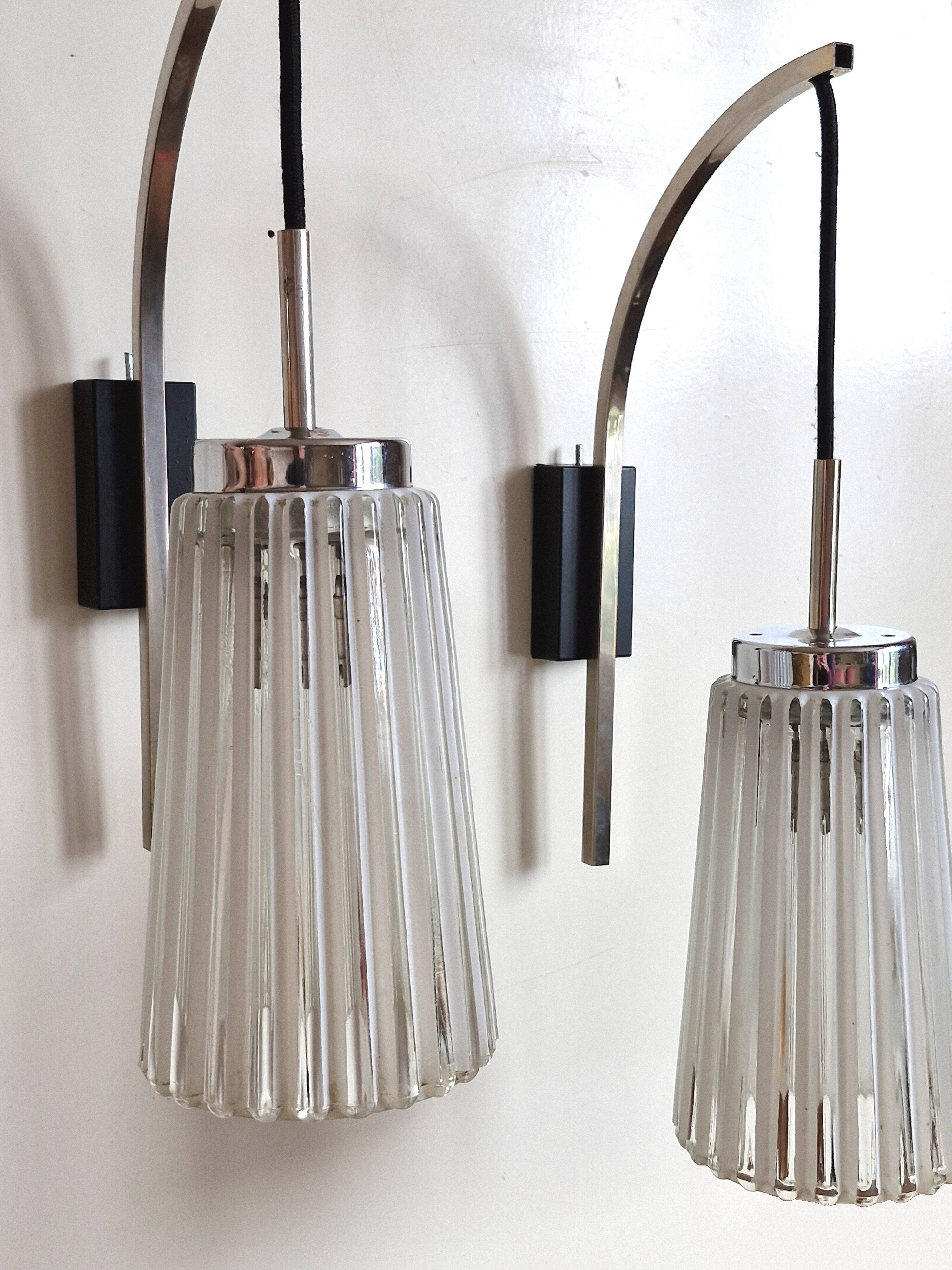 Duo d’appliques années 40/60 métal et verre