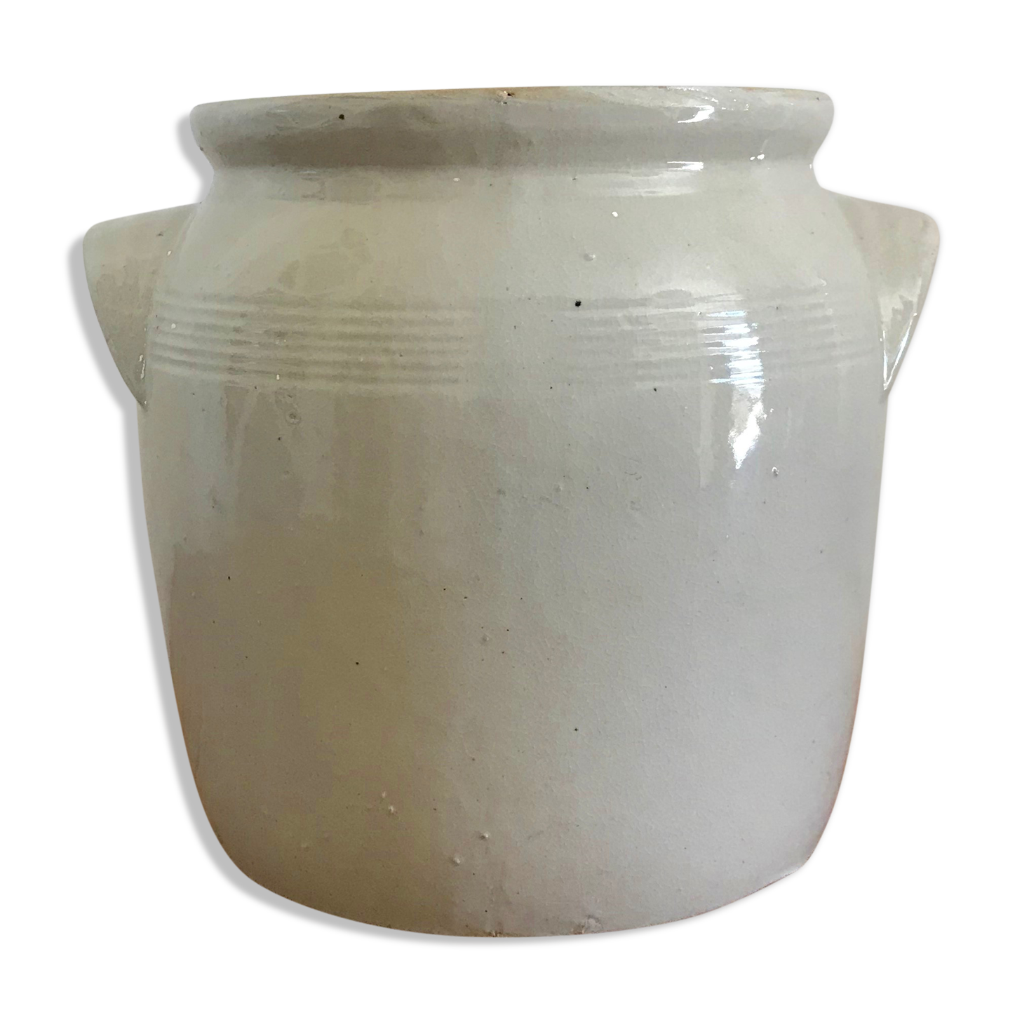 Sandstone pot with handles