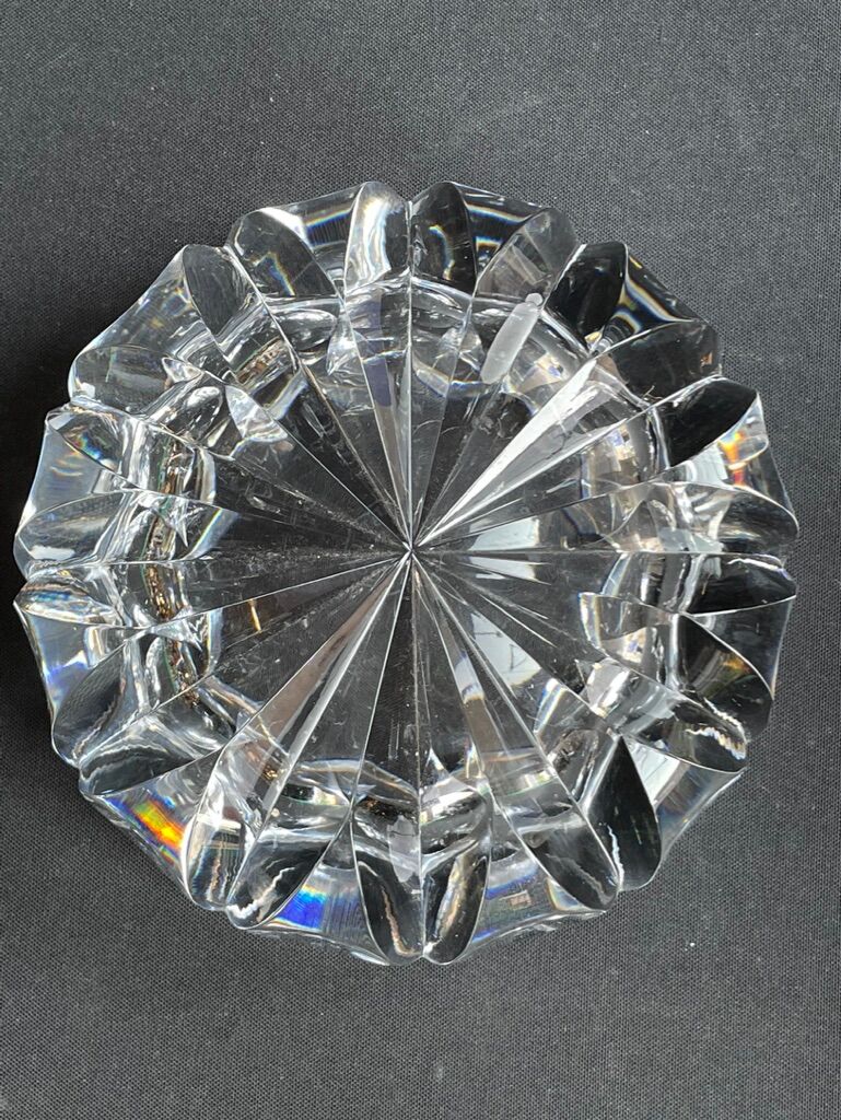 Cut crystal ashtray Saint Louis