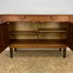 Buffet vintage du milieu du siècle