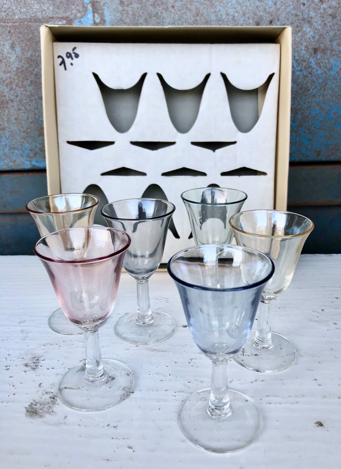 Luminarc vintage alcohol glass set