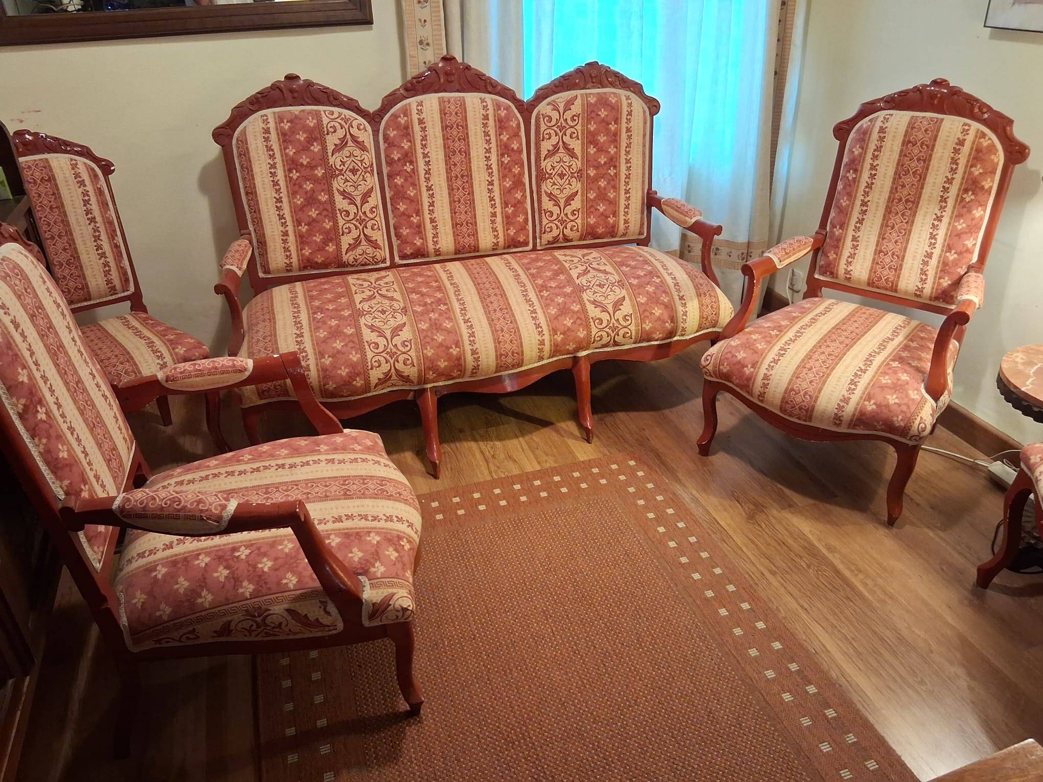 Restored complete antique Isabeline salon, Louis XV style.