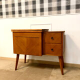 Scandinavian storage unit