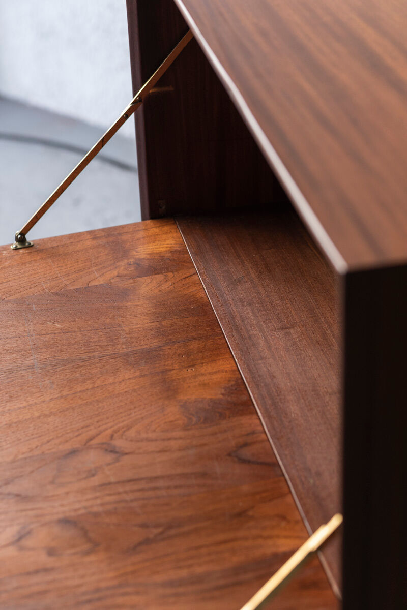 Cabinet by Louis van Teeffelen