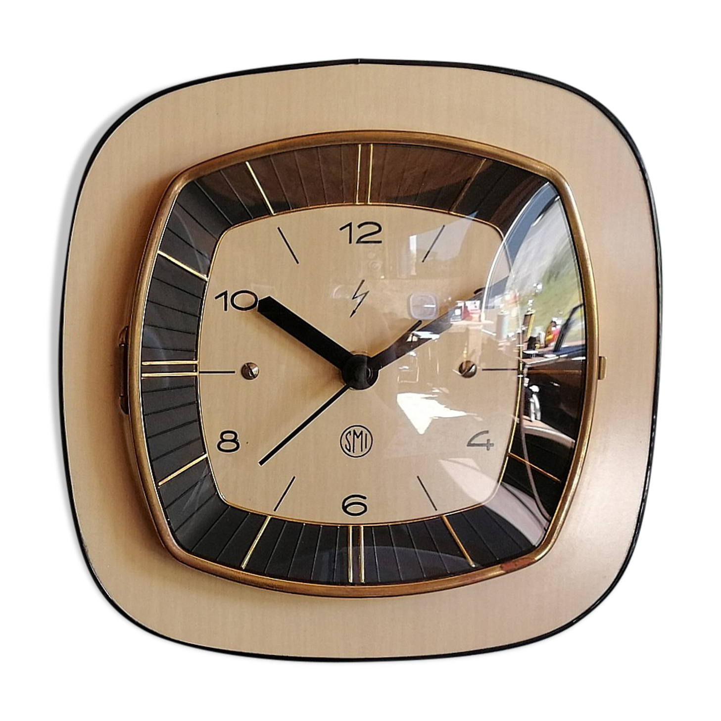 Vintage clock wall clock silent square "SMI Beige Black"