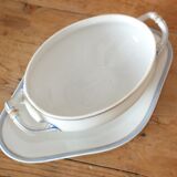 Saucière covered 19th in Paris porcelain