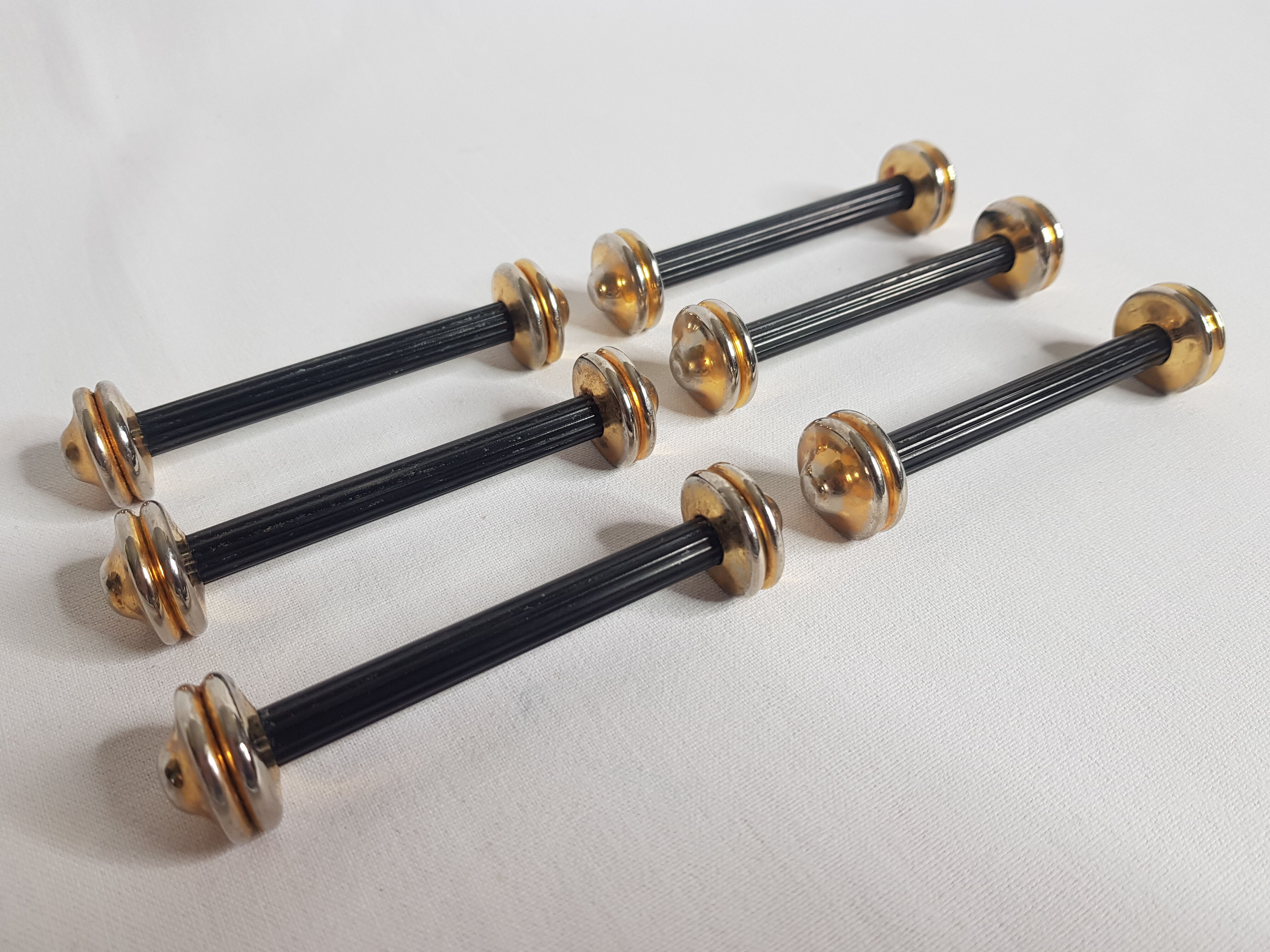 Lot of 6 stainless steel and gold metal knife holders from the "Gelb" goldsmith brand in Paris