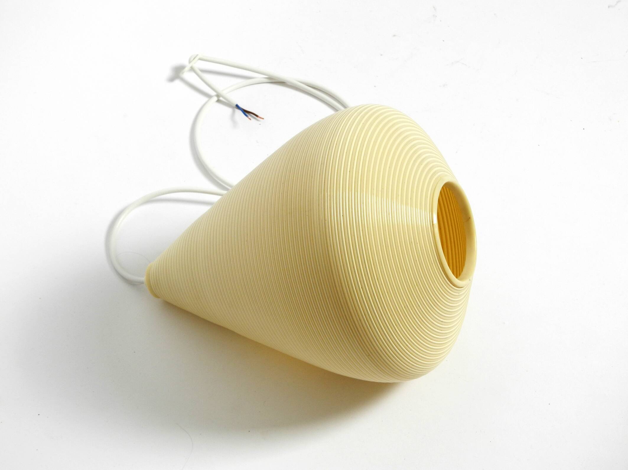 Beautiful original large 1960s Heifetz Rotaflex pendant lamp in a drop shap