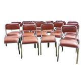 19 chaises