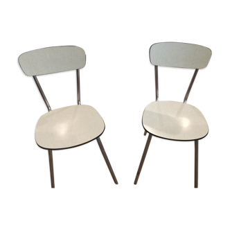 Lot of 2 formica chairs